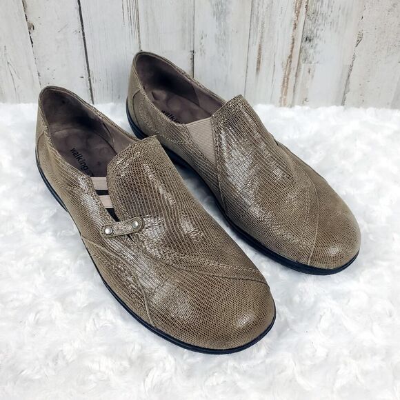 Walking Cradles Leather Loafers Size 7 - Picture 1 of 10